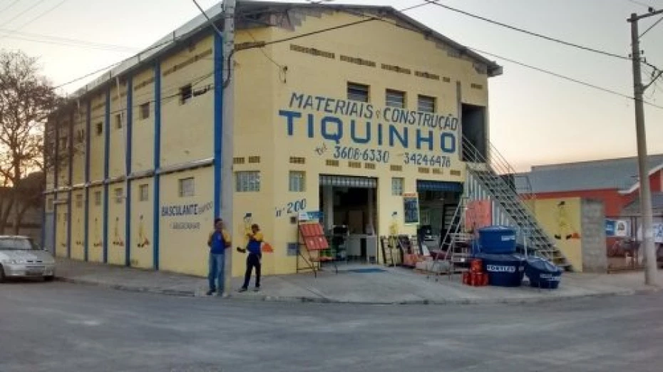 Foto 2:  — Depósito Tiquinho